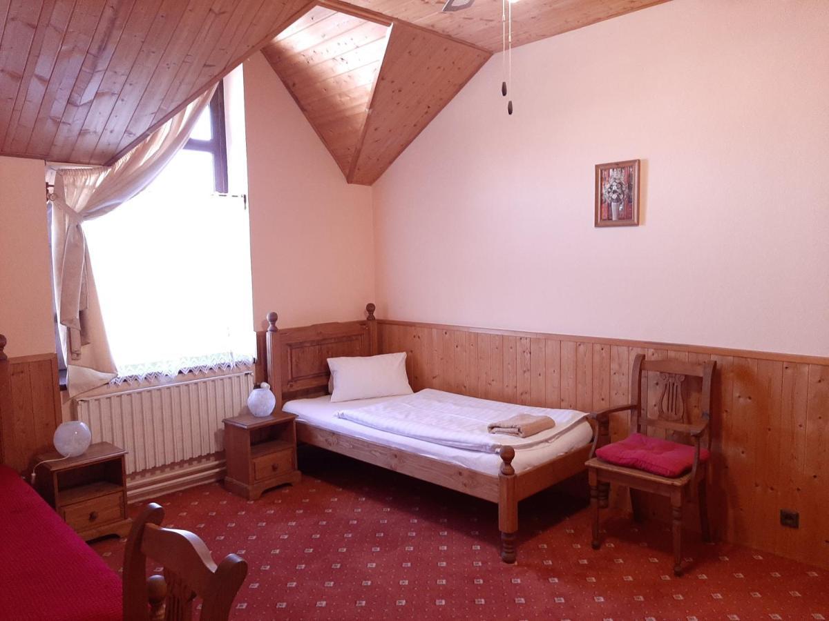 Garni Hotel Asas*** Most Exterior foto